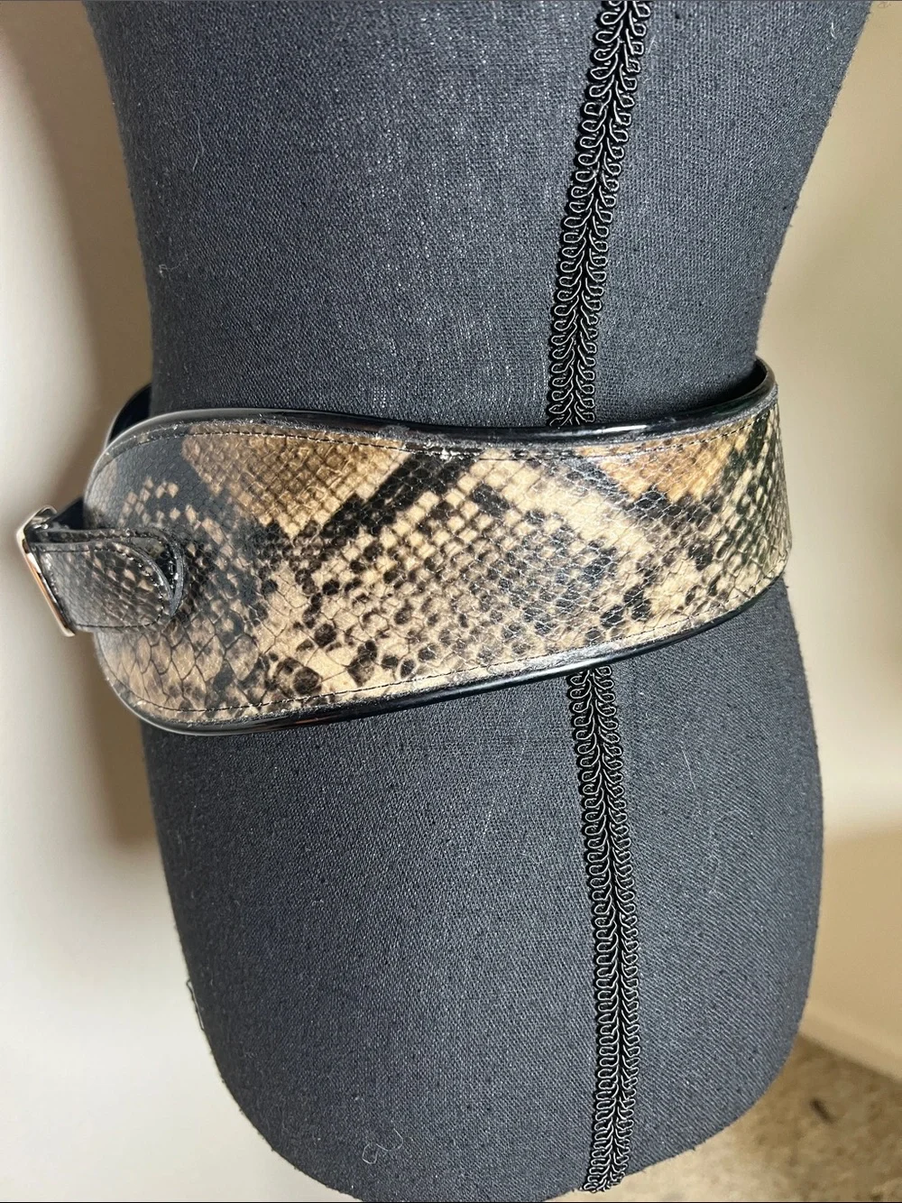Express women’s vintage